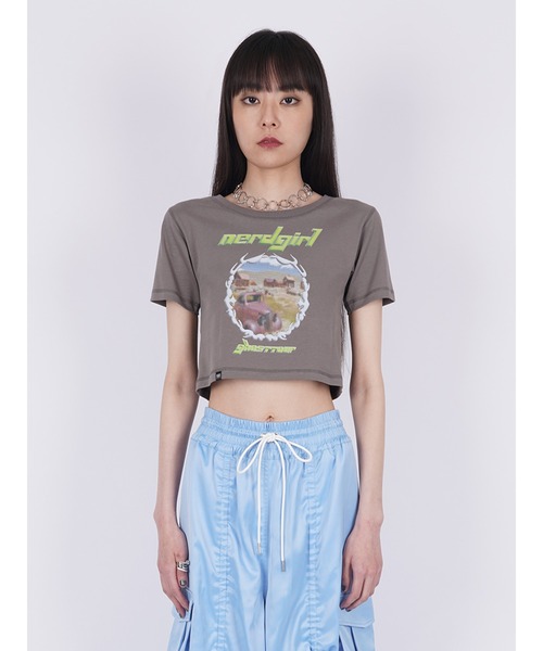 PAMEO POSE(パメオポーズ)の「【ZOZO限定カラー】Nerd Girl Tour Mirror Tee(Tシャツ/カットソー・レディース・ブラック/チャコールグレー/ブルー/ホワイト/ピンク・SMALL/LARGE)」の10枚目の写真