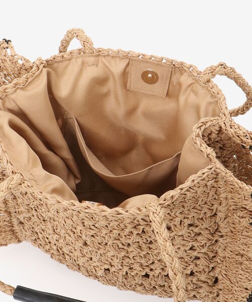 MAJESTIC LEGON（マジェスティックレゴン）の「スクエアフリルペーパーバッグ（ショルダーバッグ・レディース・ベージュ/アイボリー・FREE）」の15枚目の写真