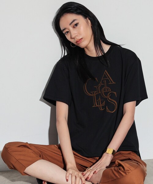 GALLEST(ギャレスト)の「◆アートロゴTシャツ(Tシャツ/カットソー・レディース・ホワイト/ライトグレー/ブラック・38)」の2枚目の写真