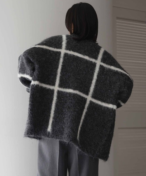 hellam（へラム）の「シャギーニットチェックカーディガン（カーディガン/ボレロ・レディース・アイボリー/杢グレー/チャコール・FREE）」の7枚目の写真