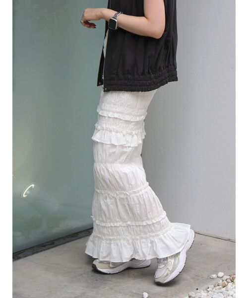 Ungrid（アングリッド）の「アイラインシャーリングスカート（スカート・レディース・オフホワイト/ブラック・FREE）」の16枚目の写真