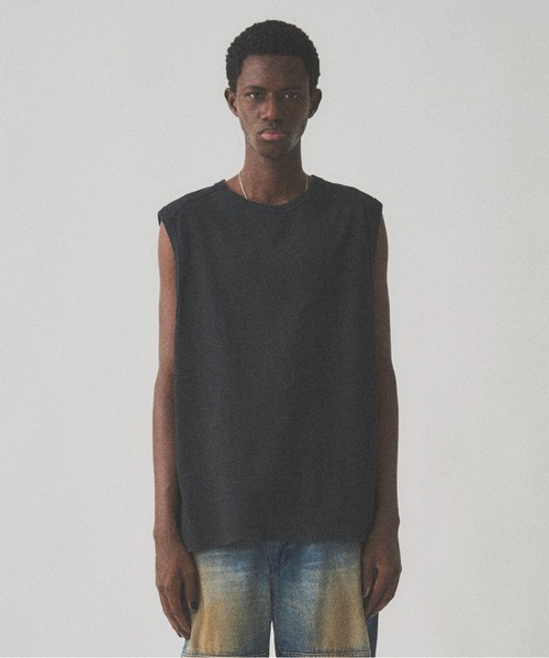 Juha（ユハ）の「FADE WASH SIGNATURE NO SLEEVE（タンクトップ・メンズ・ブラック/ベージュ/オリーブ・4/3）」の2枚目の写真