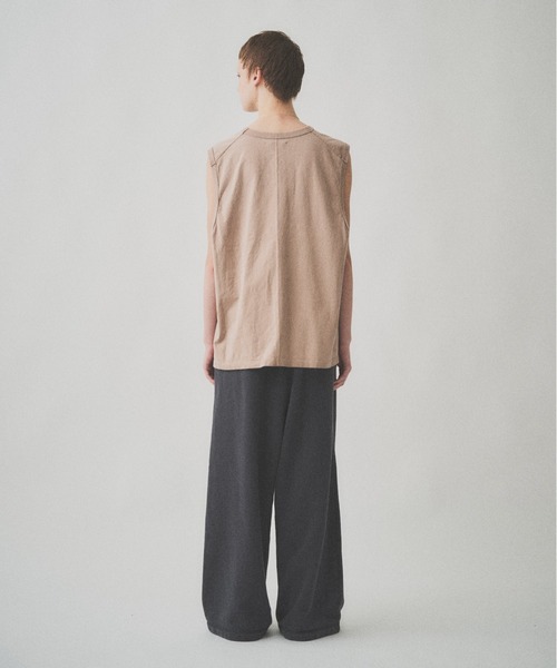 Juha（ユハ）の「FADE WASH SIGNATURE NO SLEEVE（タンクトップ・メンズ・ブラック/ベージュ/オリーブ・4/3）」の10枚目の写真