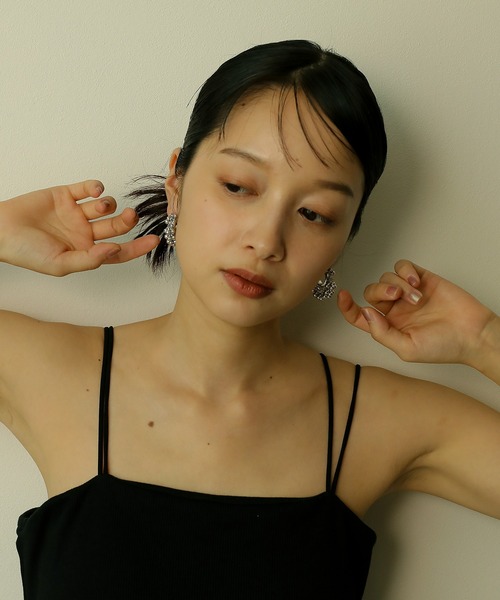 voov(ブーブ)の「パールシャワー メタル ピアス(ピアス(両耳用)・レディース・シルバー/ゴールド・フリー)」の3枚目の写真