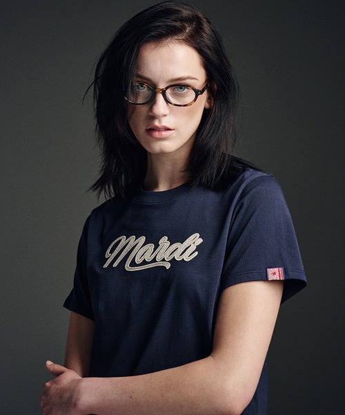 【Mardi Mercredi】SLIM TSHIRT MARDI VINTAGE LOGO Slim T-Shirt Mardi Vintage Logo in White Navy by Mardi