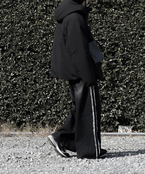 RUUBON（ルーボン）の「【RUUBON】water repellent padded hood jacket / 撥水パテッド フード ジャケット（ダウンジャケット/コート・メンズ・ブラック・M/S/L）」の9枚目の写真