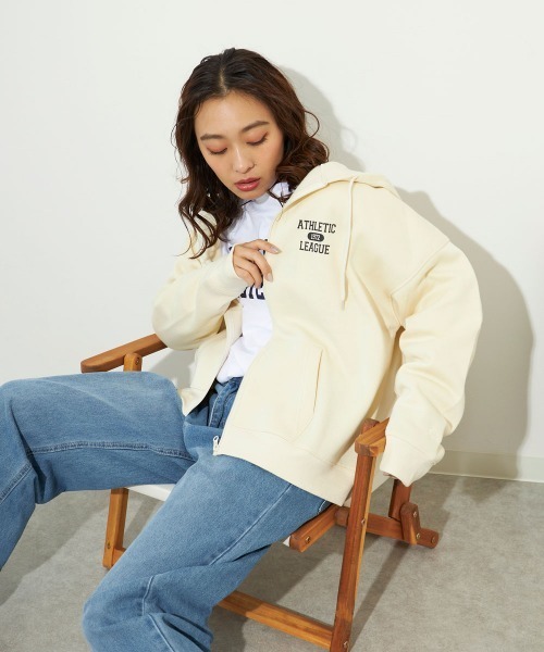 Ocean Pacific（オーシャンパシフィック）の「【OP/オーピー】レディーススウェットジップパーカー　カレッジデザイン（パーカー・レディース・ネイビー/アイボリー/チャコールグレー/ヘザーグレー・MEDIUM/LARGE/X-LARGE）」の20枚目の写真