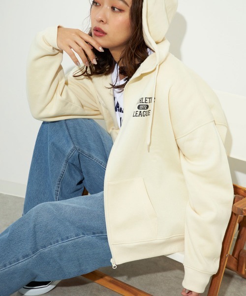 Ocean Pacific（オーシャンパシフィック）の「【OP/オーピー】レディーススウェットジップパーカー　カレッジデザイン（パーカー・レディース・ネイビー/アイボリー/チャコールグレー/ヘザーグレー・MEDIUM/LARGE/X-LARGE）」の22枚目の写真