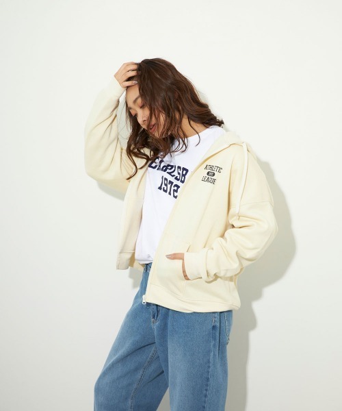 Ocean Pacific（オーシャンパシフィック）の「【OP/オーピー】レディーススウェットジップパーカー　カレッジデザイン（パーカー・レディース・ネイビー/アイボリー/チャコールグレー/ヘザーグレー・MEDIUM/LARGE/X-LARGE）」の18枚目の写真