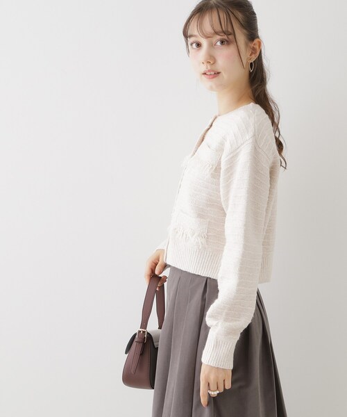 couture brooch(クチュールブローチ)の「◆【上品な着こなしが叶う】ツイード風ニットジャケットカーディガン(カーディガン/ボレロ・レディース・チャコールグレー/グレー/アイボリー・38)」の22枚目の写真