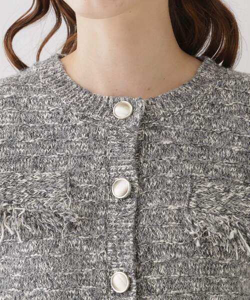 couture brooch(クチュールブローチ)の「◆【上品な着こなしが叶う】ツイード風ニットジャケットカーディガン(カーディガン/ボレロ・レディース・チャコールグレー/グレー/アイボリー・38)」の14枚目の写真