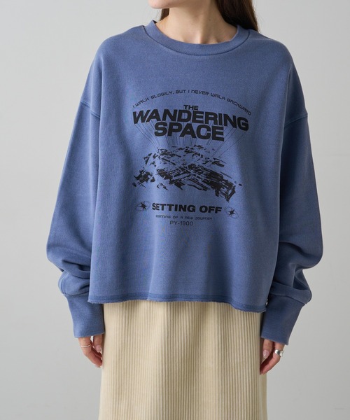 PUAL CE CIN（ピュアルセシン）の「ヴィンテージライクスペースプリント裏起毛スウェット（スウェット・レディース・チャコールグレー/ブルー・FREE）」の12枚目の写真