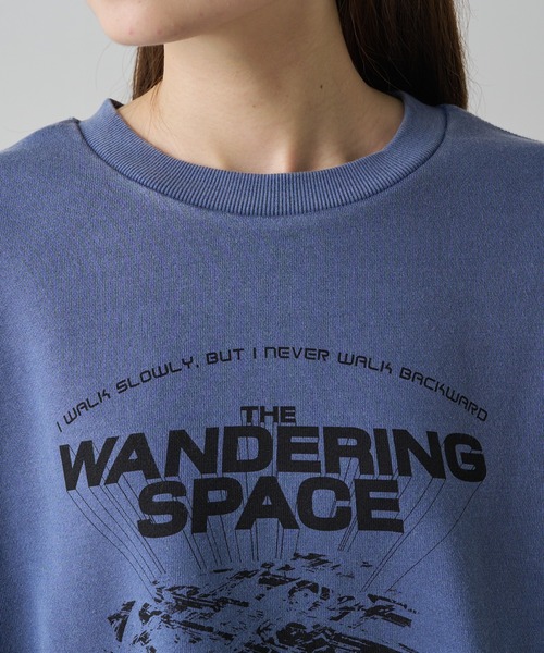 PUAL CE CIN（ピュアルセシン）の「ヴィンテージライクスペースプリント裏起毛スウェット（スウェット・レディース・チャコールグレー/ブルー・FREE）」の15枚目の写真