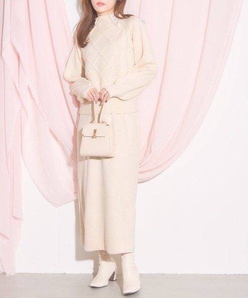 【ZOZO限定】ハイネックビジュー付きケーブルニットトップス（ニット/セーター）｜tocco closet（トッコ クローゼット）