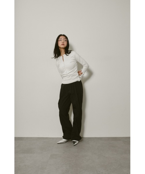 DRWCYS(ドロシーズ)の「ヘンリーネックプルオーバー(Tシャツ/カットソー・レディース・ホワイト/ブラック・FREE)」の18枚目の写真