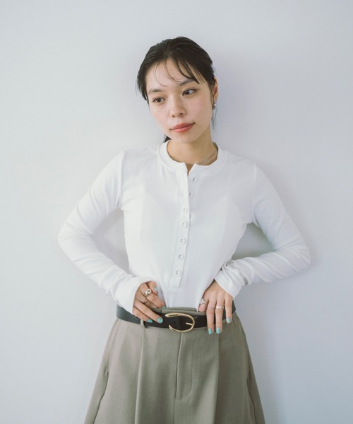 DRWCYS(ドロシーズ)の「ヘンリーネックプルオーバー(Tシャツ/カットソー・レディース・ホワイト/ブラック・FREE)」の20枚目の写真