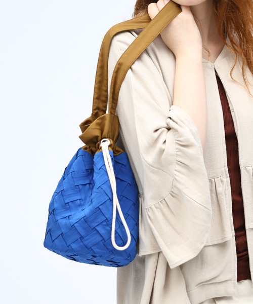 Kelen（ケレン）の「「KELEN / ケレン」 スモッキングデザインバッグ SUNNY（トートバッグ・レディース・ブルー/ブラック/イエロー/ピンク・FREE）」の2枚目の写真