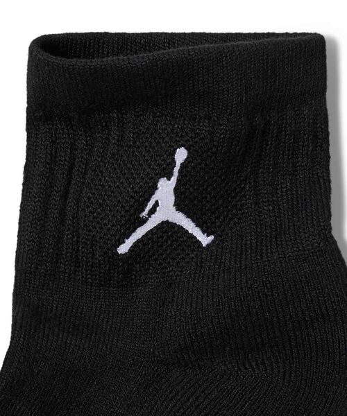 JORDAN BRAND(ジョーダンブランド)の「ジョーダン エブリデイ アンクル ソックス (3足) / Jordan Everyday Ankle Socks (3 Pairs) DX9655-010 Black(ソックス/靴下・メンズ・ブラック・23-25/25-27/27-29/21-23)」の4枚目の写真