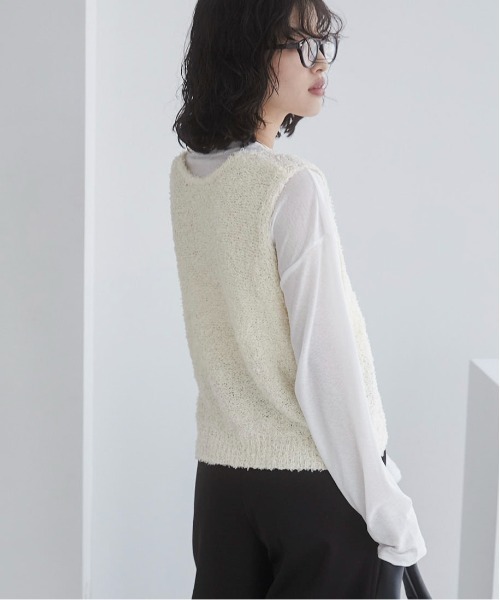 Amerge リボン付きホワイトブラックニットベスト UNITED ARROWS ニット セーター P リボンブローチ ニットベスト
