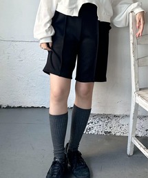 hugi（ハギ）の「FRILL BERMUDA SHORTS/フリルバルミューダパンツ（その他パンツ）」