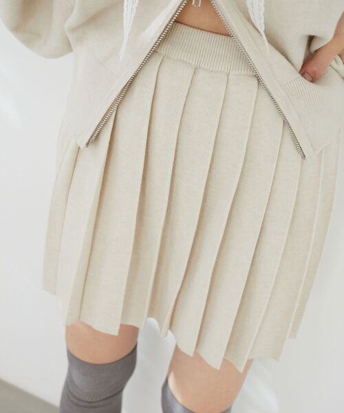 MAJESTIC LEGON（マジェスティックレゴン）の「ニットプリーツミニスカパン（スカート・レディース・ブラック/グレー/アイボリー・MEDIUM）」の10枚目の写真