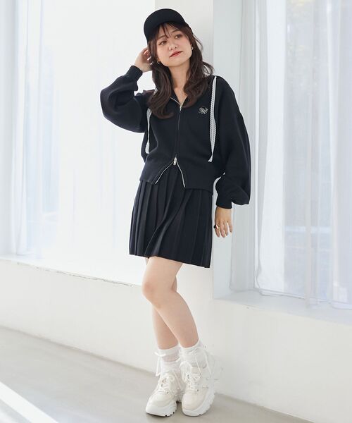 MAJESTIC LEGON（マジェスティックレゴン）の「ニットプリーツミニスカパン（スカート・レディース・ブラック/グレー/アイボリー・MEDIUM）」の21枚目の写真