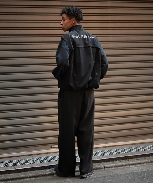 niko and...（ニコアンド）の「【NUMERALS】2タックスラックス（スラックス・メンズ・チャコール/ブラック・LARGE/MEDIUM）」の4枚目の写真