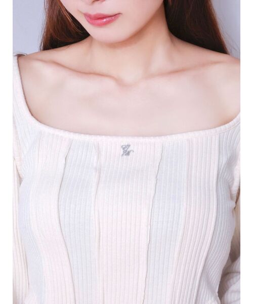 EATME（イートミー）の「カットアウトショルダーリブTOP（Tシャツ/カットソー・レディース・アイボリー/グレー/レッド/ピンク・FREE）」の19枚目の写真