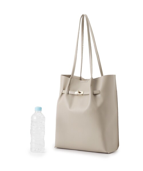 grove(グローブ)の「【A4】ベルトタックハンドルトート(トートバッグ・レディース・ダークグレー/ライトグレー/アイボリー/ブラック・00)」の18枚目の写真