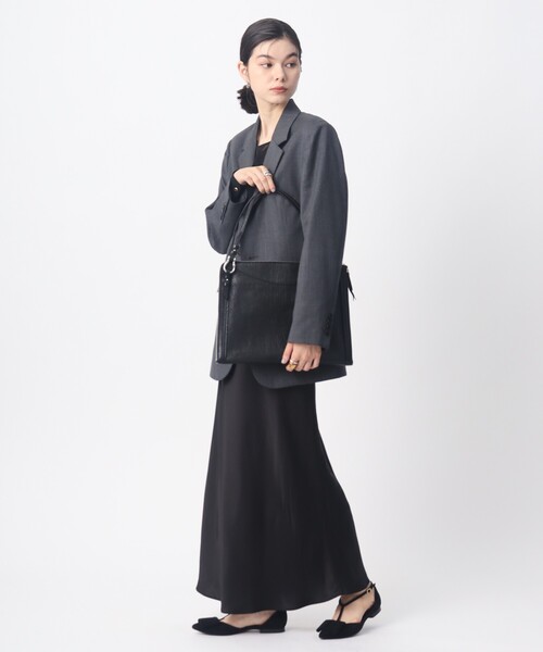 TOFF&LOADSTONE（トフアンドロードストーン）の「ムーブ ゴート（トートバッグ・レディース・ブラック・00）」の2枚目の写真