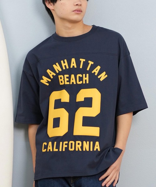 ムラサキスポーツ(ムラサキスポーツ)の「【ムラサキスポーツ限定】DEAR LAUREL/ディアローレル Tシャツ 半袖 バックプリント 抗菌防臭 UVケア 接触冷感 CAL FOOTBALL TEE D25S2106(Tシャツ/カットソー・メンズ・ネイビー/ホワイト/ブラック/サックスブルー・M/L/XL)」の3枚目の写真