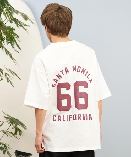 ムラサキスポーツ(ムラサキスポーツ)の「【ムラサキスポーツ限定】DEAR LAUREL/ディアローレル Tシャツ 半袖 バックプリント 抗菌防臭 UVケア 接触冷感 CAL FOOTBALL TEE D25S2106(Tシャツ/カットソー・メンズ・ネイビー/ホワイト/ブラック/サックスブルー・M/L/XL)」の7枚目の写真
