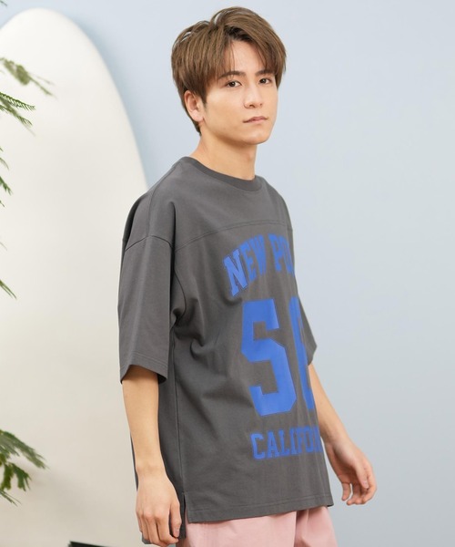 ムラサキスポーツ(ムラサキスポーツ)の「【ムラサキスポーツ限定】DEAR LAUREL/ディアローレル Tシャツ 半袖 バックプリント 抗菌防臭 UVケア 接触冷感 CAL FOOTBALL TEE D25S2106(Tシャツ/カットソー・メンズ・ネイビー/ホワイト/ブラック/サックスブルー・M/L/XL)」の16枚目の写真