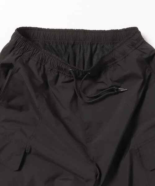 BEAMS HEART(ビームスハート)の「ウラメッシュ カーゴパンツ (撥水加工)(カーゴパンツ・メンズ・ブラック/チャコールグレー・SMALL/MEDIUM/LARGE)」の10枚目の写真