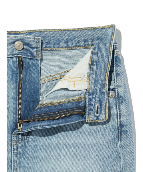 Levi's(リーバイス)の「Levi's/リーバイス バックスリット デニム スカート(デニムスカート・レディース・ブラック/ライトインディゴブルー・26inch/25inch/24inch/23inch/28inch/27inch)」の17枚目の写真