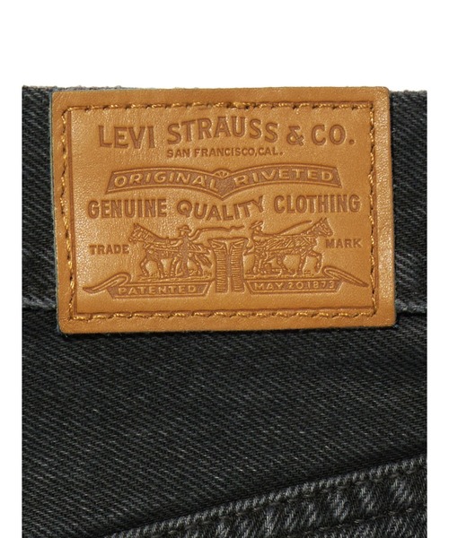 Levi's(リーバイス)の「Levi's/リーバイス バックスリット デニム スカート(デニムスカート・レディース・ブラック/ライトインディゴブルー・26inch/25inch/24inch/23inch/28inch/27inch)」の22枚目の写真