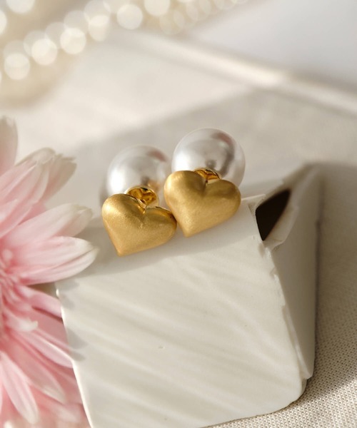 ANOH（アノー）の「ハートバックキャッチピアス（ピアス（両耳用）・レディース・ゴールド/シルバー・FREE）」の5枚目の写真