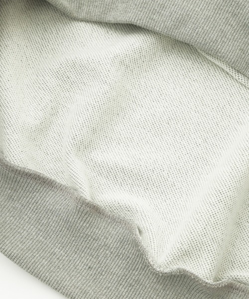 ROSE BUD（ローズバッド）の「【WEB・一部店舗限定】BACK OPEN SWEAT（スウェット・レディース・グレー/ブルー・ONE SIZE）」の6枚目の写真