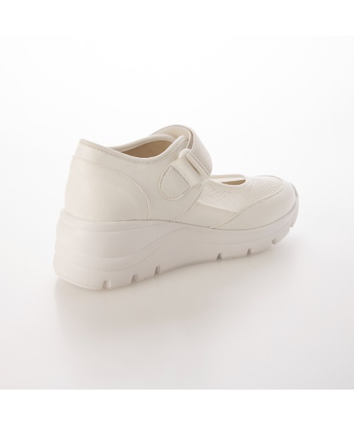 ing(イング)の「【WEB限定】厚底メッシュストラップスニーカー(スニーカー・レディース・ブラック/アイボリー/シルバー・S/M/L)」の9枚目の写真