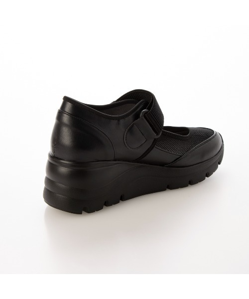 ing(イング)の「【WEB限定】厚底メッシュストラップスニーカー(スニーカー・レディース・ブラック/アイボリー/シルバー・S/M/L)」の14枚目の写真