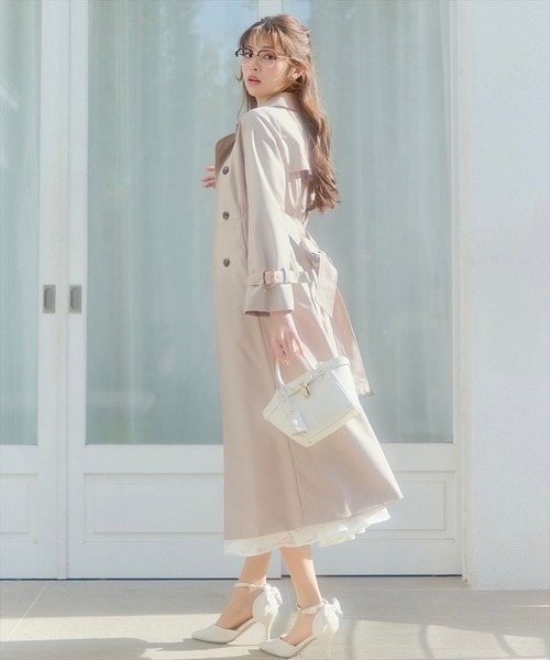 SWINGLE（スウィングル）の「NEWベーシック美シルエットトレンチコート（トレンチコート・レディース・ベージュ/ネイビー/カーキ・SMALL/MEDIUM）」の5枚目の写真