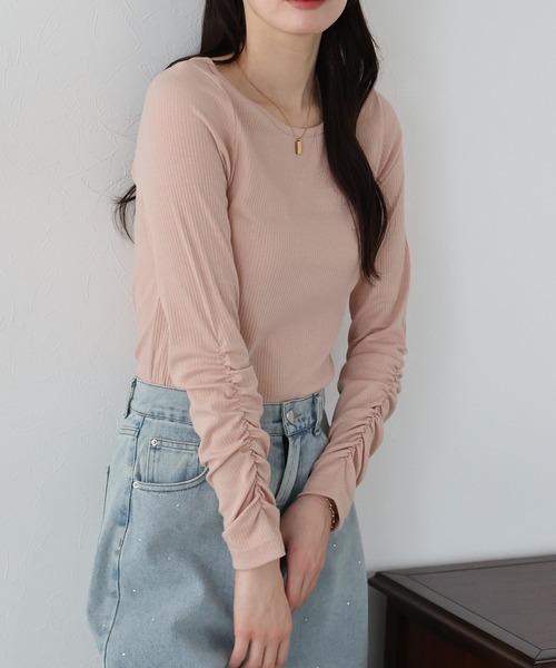BLUEEAST(ブルーイースト)の「シャーリング袖カットソー(Tシャツ/カットソー・レディース・ホワイト/ブラック/ベージュ/ピンクベージュ/ブラウン・MEDIUM)」の21枚目の写真