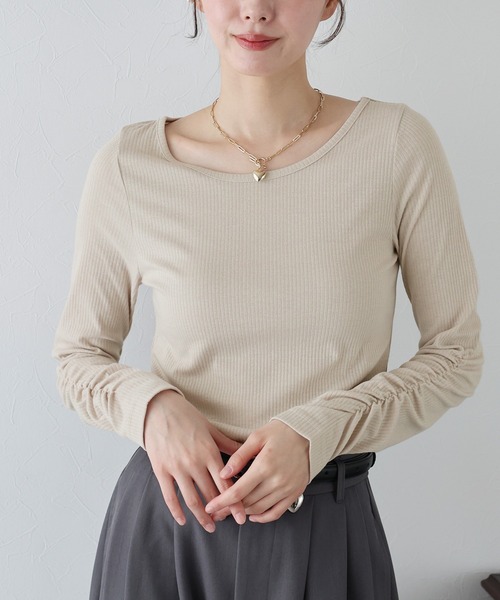 BLUEEAST(ブルーイースト)の「シャーリング袖カットソー(Tシャツ/カットソー・レディース・ホワイト/ブラック/ベージュ/ピンクベージュ/ブラウン・MEDIUM)」の15枚目の写真