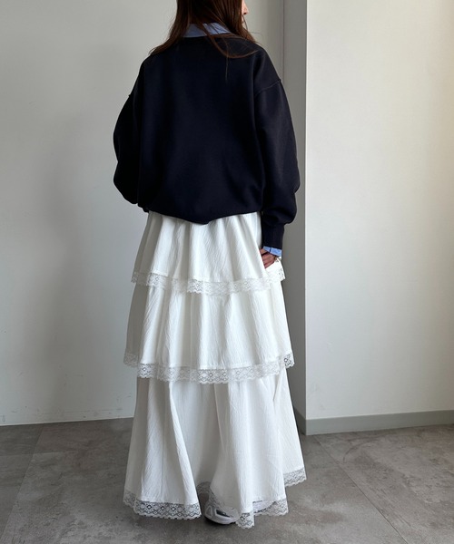 apres jour mignon(アプレジュールミニョン)の「レースツキティアードロングスカート【ZOZOTOWN限定アイテム】(スカート・レディース・オフホワイト/ブラック・X-LARGE/MEDIUM/SMALL)」の6枚目の写真