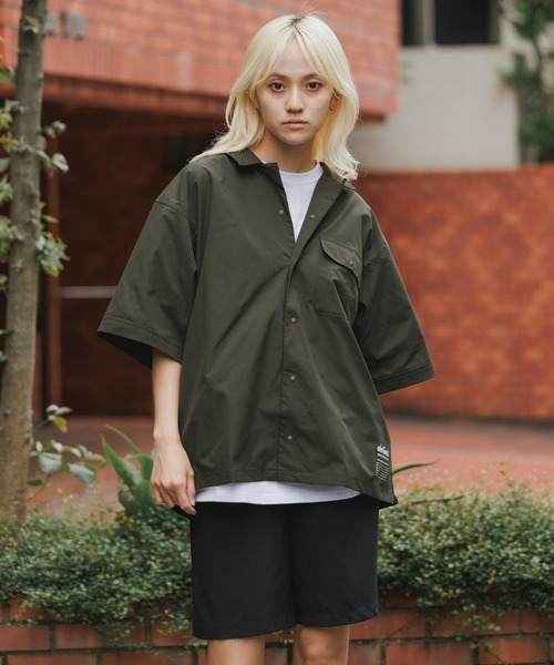 WILD THINGS（ワイルドシングス）の「WILD THINGS/ワイルドシングス OPEN COLLAR POCKET SHIRT 半袖シャツ（Tシャツ/カットソー・メンズ・オリーブ/ブラック/グレー・XL/L/M）」の15枚目の写真