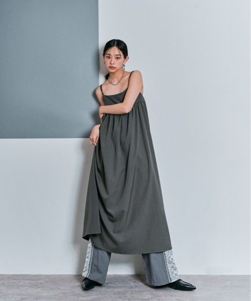 W:Huku(フーク)の「ボリューム ロング キャミ ワンピース(ワンピース・レディース・ブラック/グレー/ベージュ・M/L)」の10枚目の写真