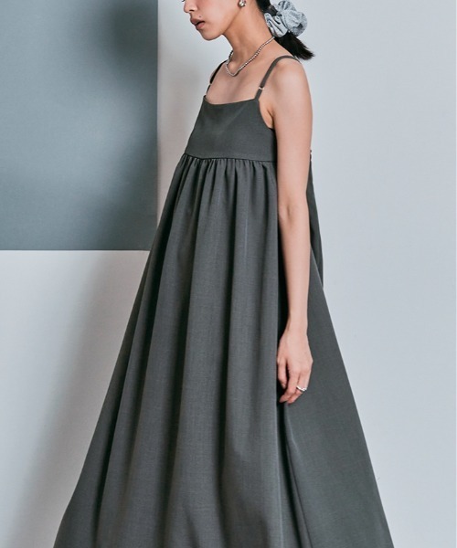 W:Huku(フーク)の「ボリューム ロング キャミ ワンピース(ワンピース・レディース・ブラック/グレー/ベージュ・M/L)」の12枚目の写真