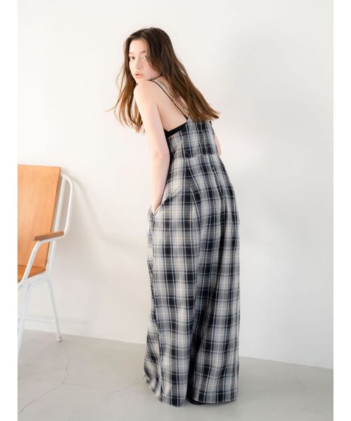 Ungrid（アングリッド）の「コクーンチェックキャミワンピース（ワンピース・レディース・ネイビー/レッド・SMALL/MEDIUM）」の15枚目の写真