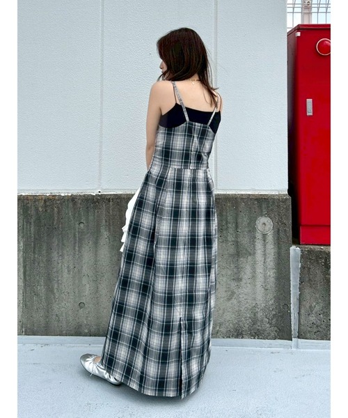 Ungrid（アングリッド）の「コクーンチェックキャミワンピース（ワンピース・レディース・ネイビー/レッド・SMALL/MEDIUM）」の3枚目の写真