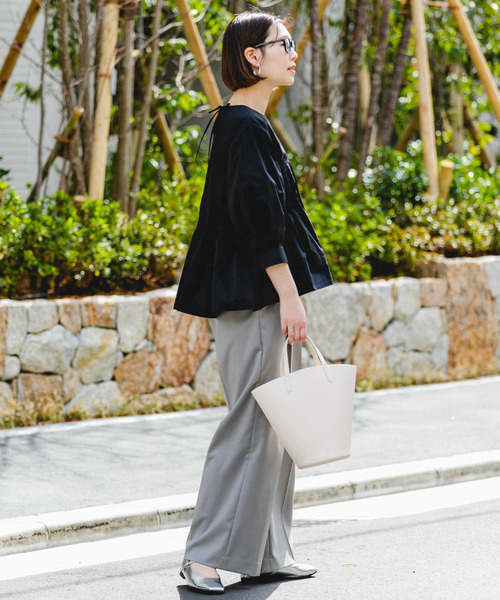 F by ROSSO（エフバイロッソ）の「F by ROSSO　ピンタックペプラムブラウス（シャツ/ブラウス・レディース・ブラック/オフホワイト・FREE）」の9枚目の写真